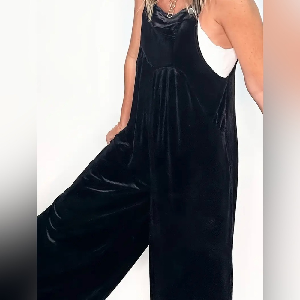 Chic Black Velvet Wide Leg Overalls Jumpsuit - Picture 8 of 10
